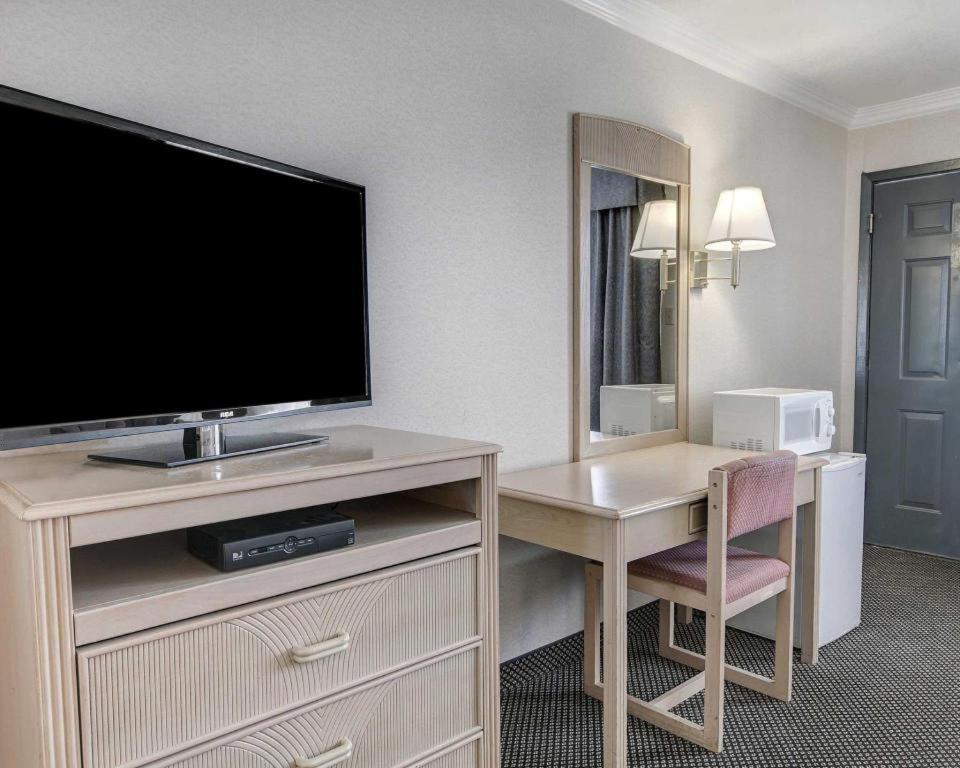 Econo Lodge Van Horn Zewnętrze zdjęcie