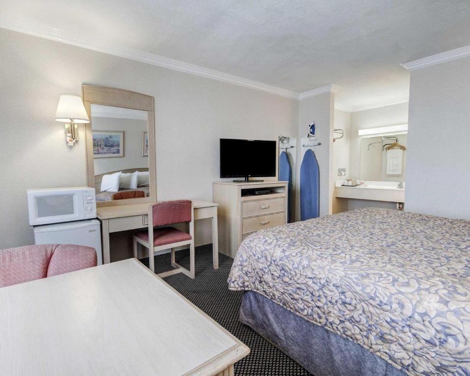 Econo Lodge Van Horn Zewnętrze zdjęcie